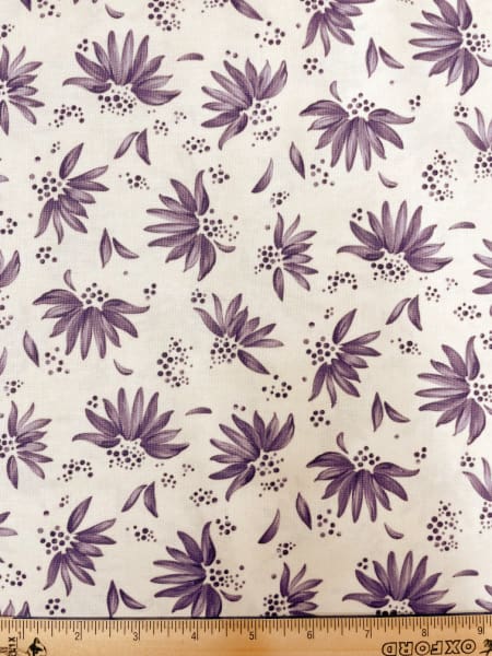 Coneflower in cream Quilting Fabric by Holly Taylor for Moda UK