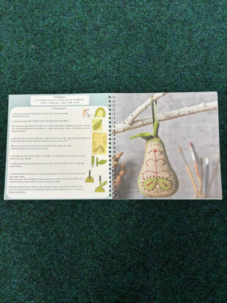 12 Days of Christmas Felt Decorations Book by Corinne Lapierre - Image 3