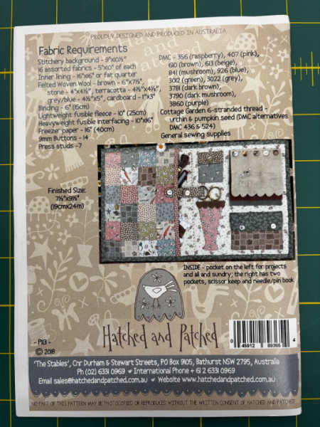 Rabbit in the Veggie Patch Needlebook Pattern - Image 2